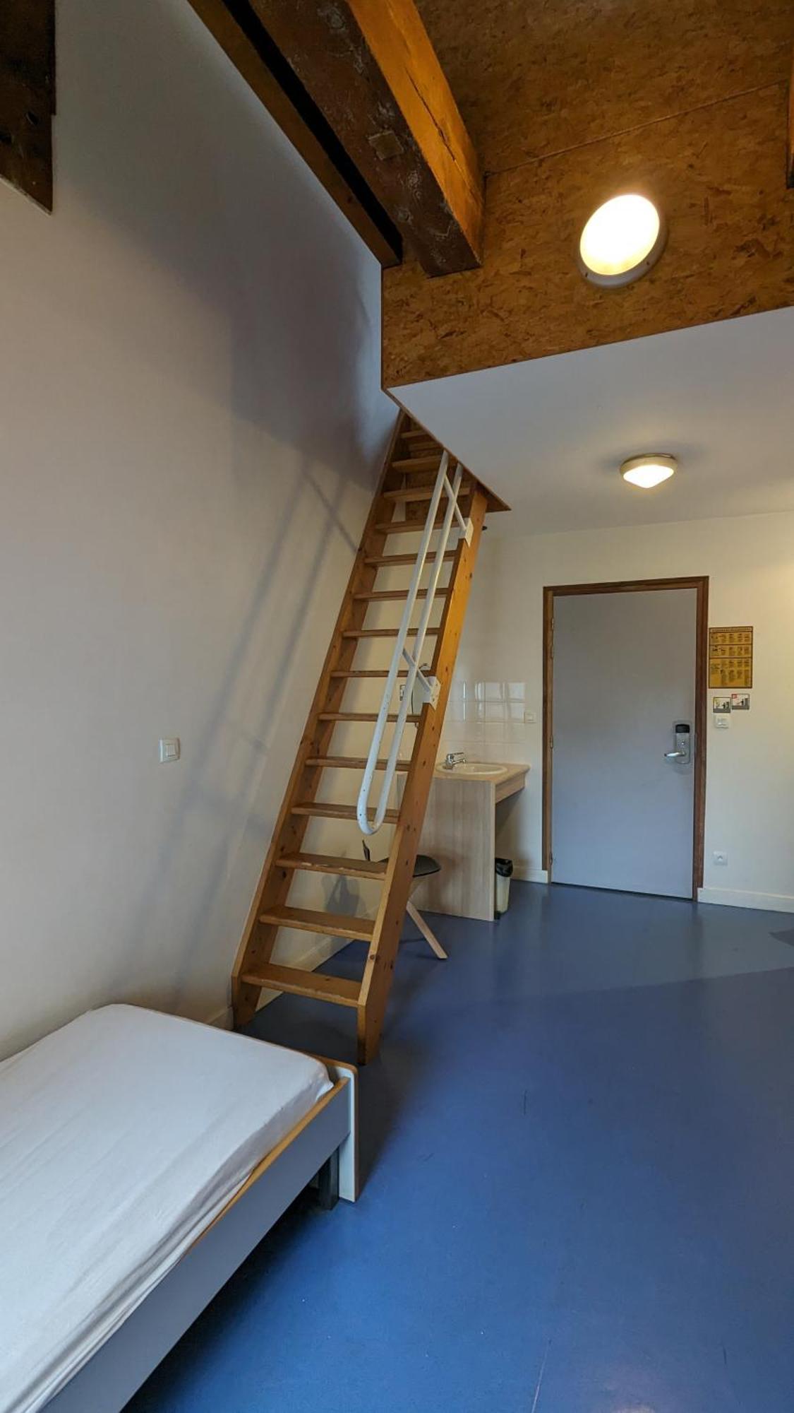 Auberge De Jeunesse Hi Cherbourg Cherbourg-en-Cotentin Exterior foto
